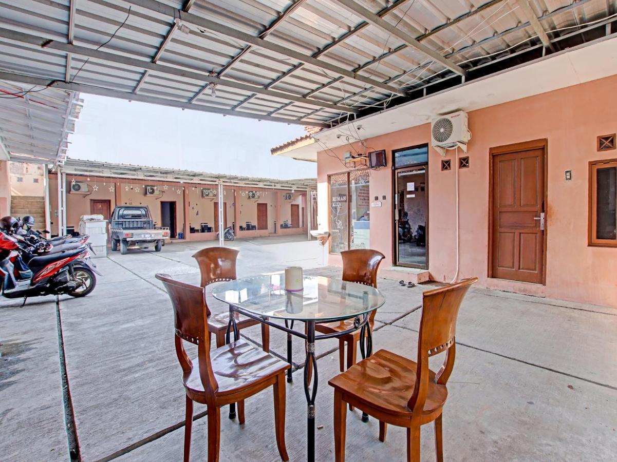 Oyo 91490 Hotel Rumah Kita Сиребон Екстериор снимка