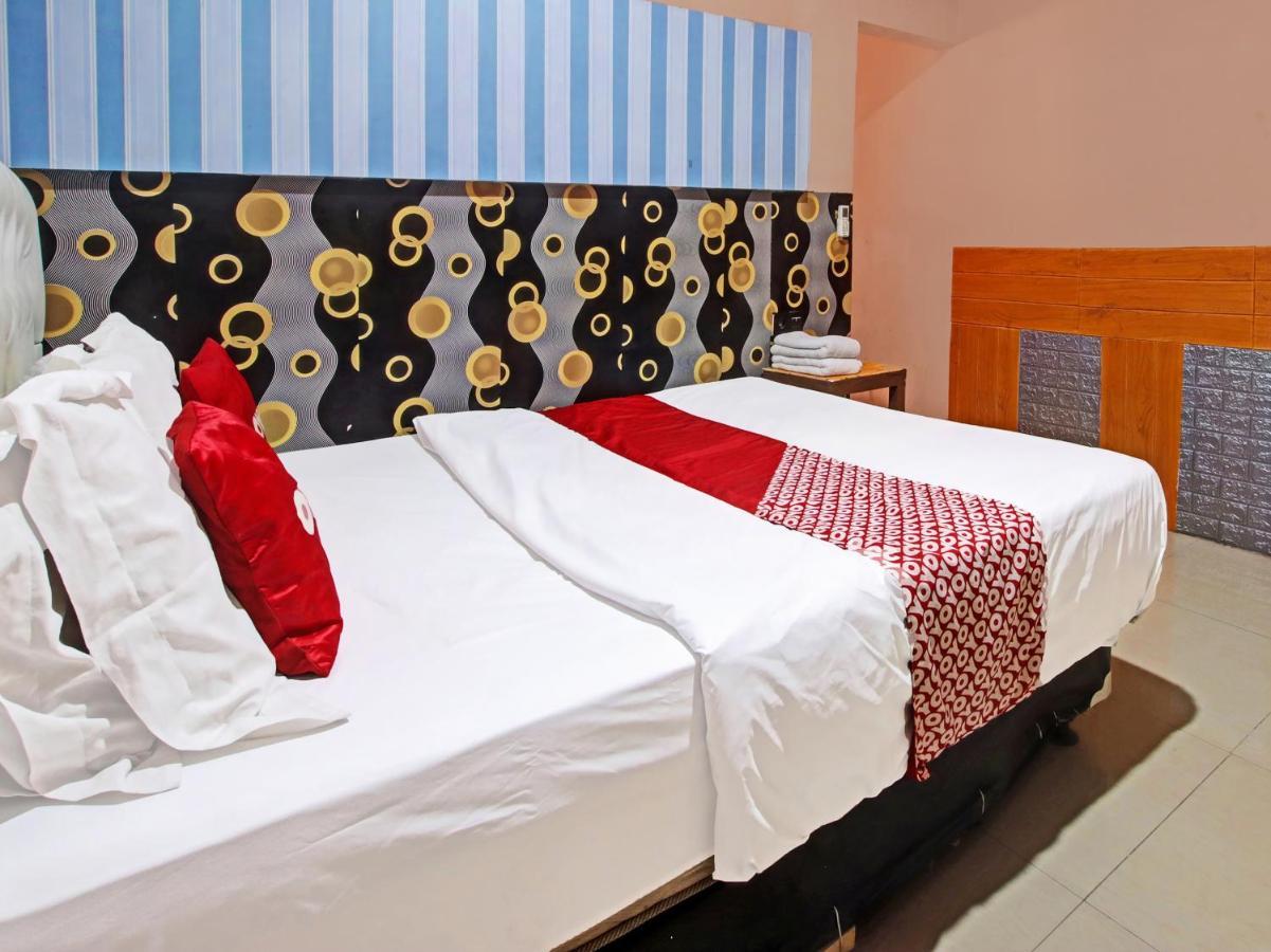 Oyo 91490 Hotel Rumah Kita Сиребон Екстериор снимка